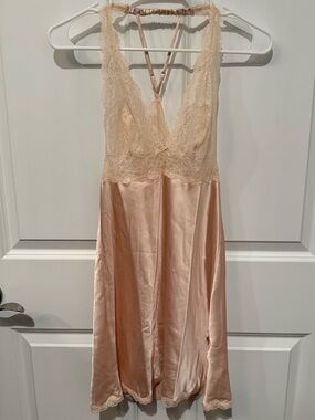 Victoria's Secret Cream Lace Chemise